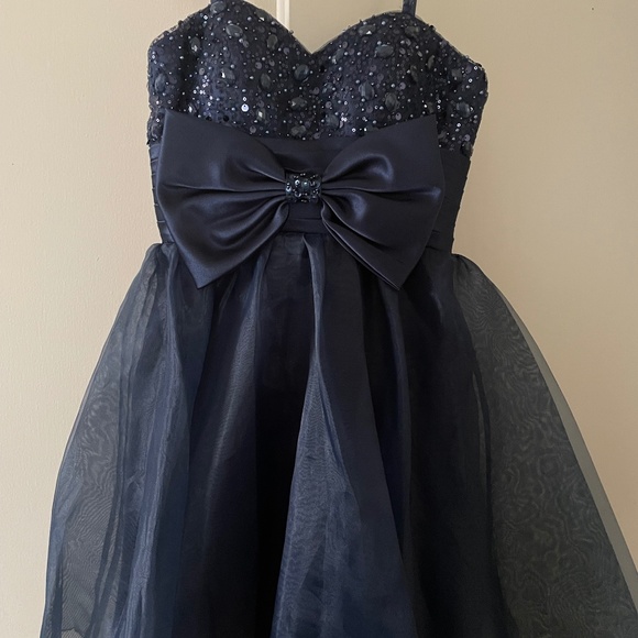 Cocktail dress - Picture 1 of 2
